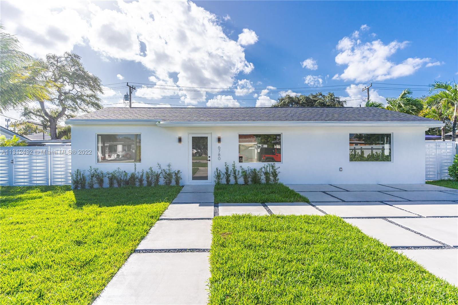 6780 SW 16th Street Miami FL 33155