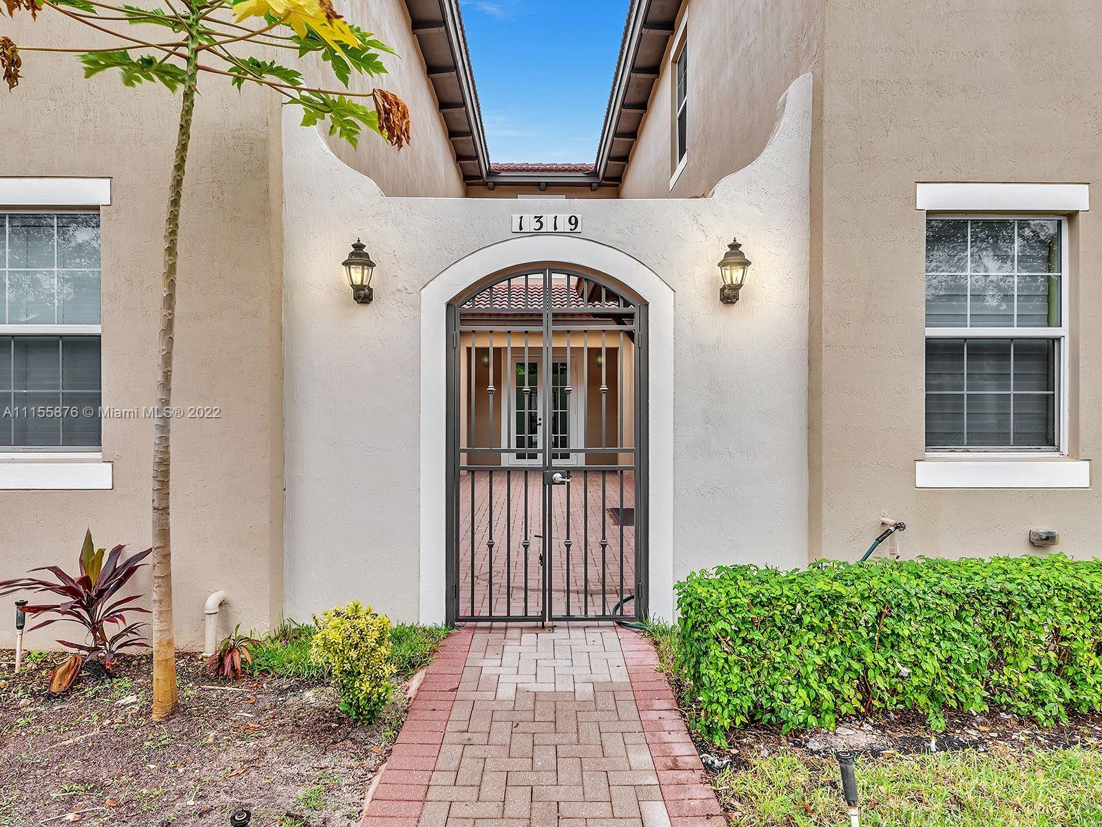 1319 SW 147th Avenue Pembroke Pines FL 33027
