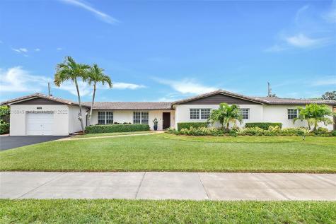 9265 SW 81st Street Miami FL 33173