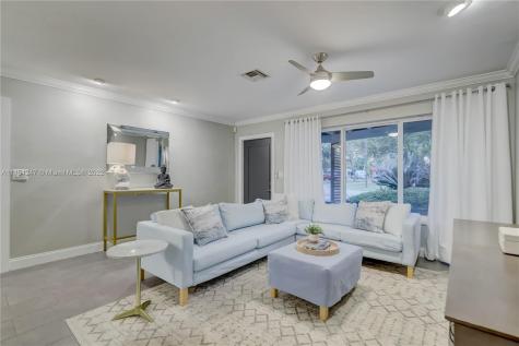 5720 Van Buren Street Hollywood FL 33023