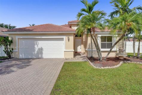 1504 SW 186th Avenue Pembroke Pines FL 33029