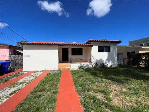 921 NW 28th Avenue Miami FL 33125
