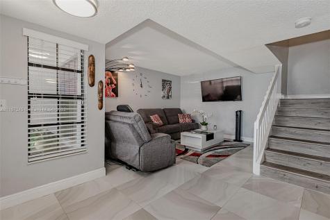 6211 SW 138th Court Miami FL 33183