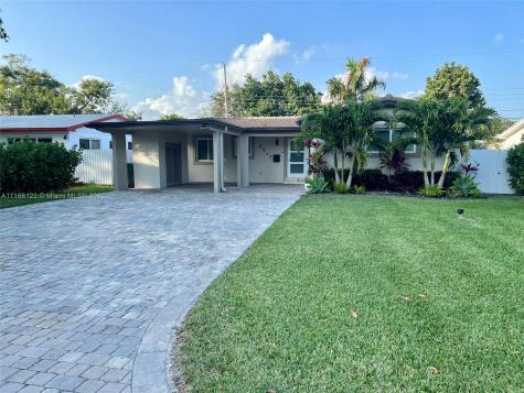 6817 SW 12th Street Pembroke Pines FL 33023