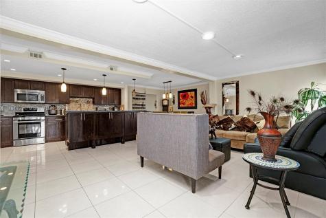 6303 NW 72nd Avenue Tamarac FL 33321