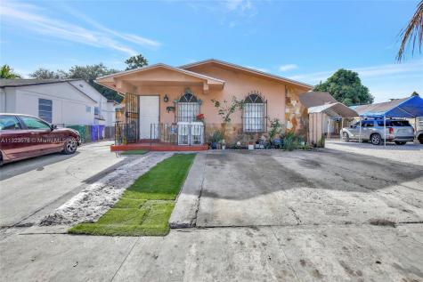 3216 SW 25th Terrace Miami FL 33133