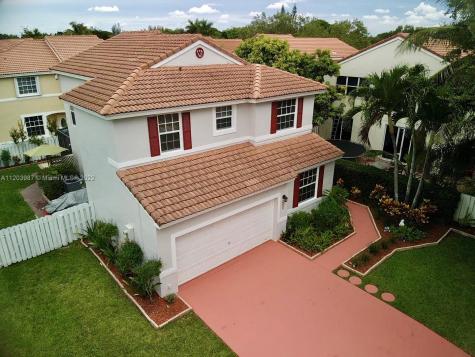 5040 SW 150th Way Davie FL 33331
