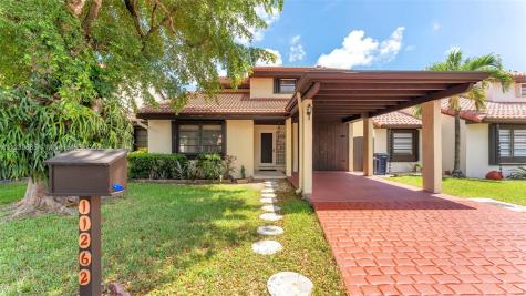11262 SW 91st Terrace Miami FL 33176