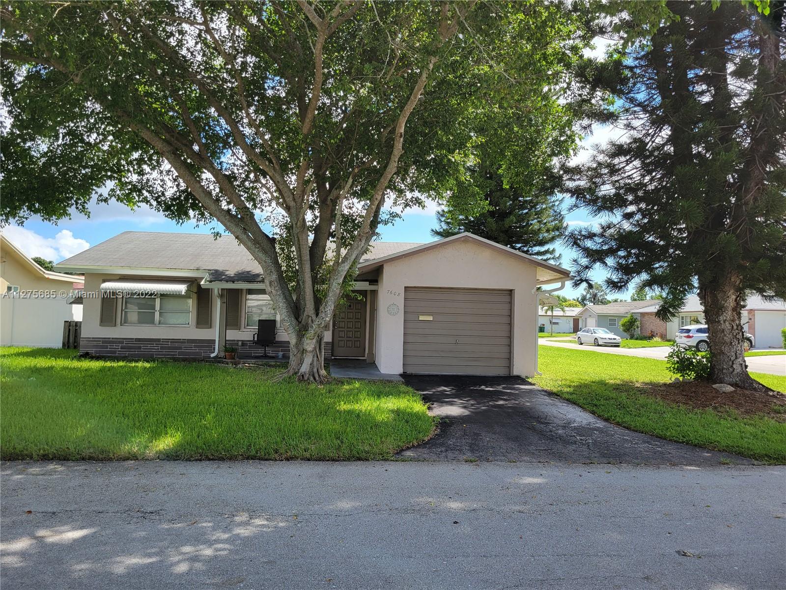 7608 NW 72nd Way Tamarac FL 33321