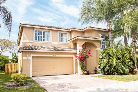 16713 Sapphire Court Weston FL 33331