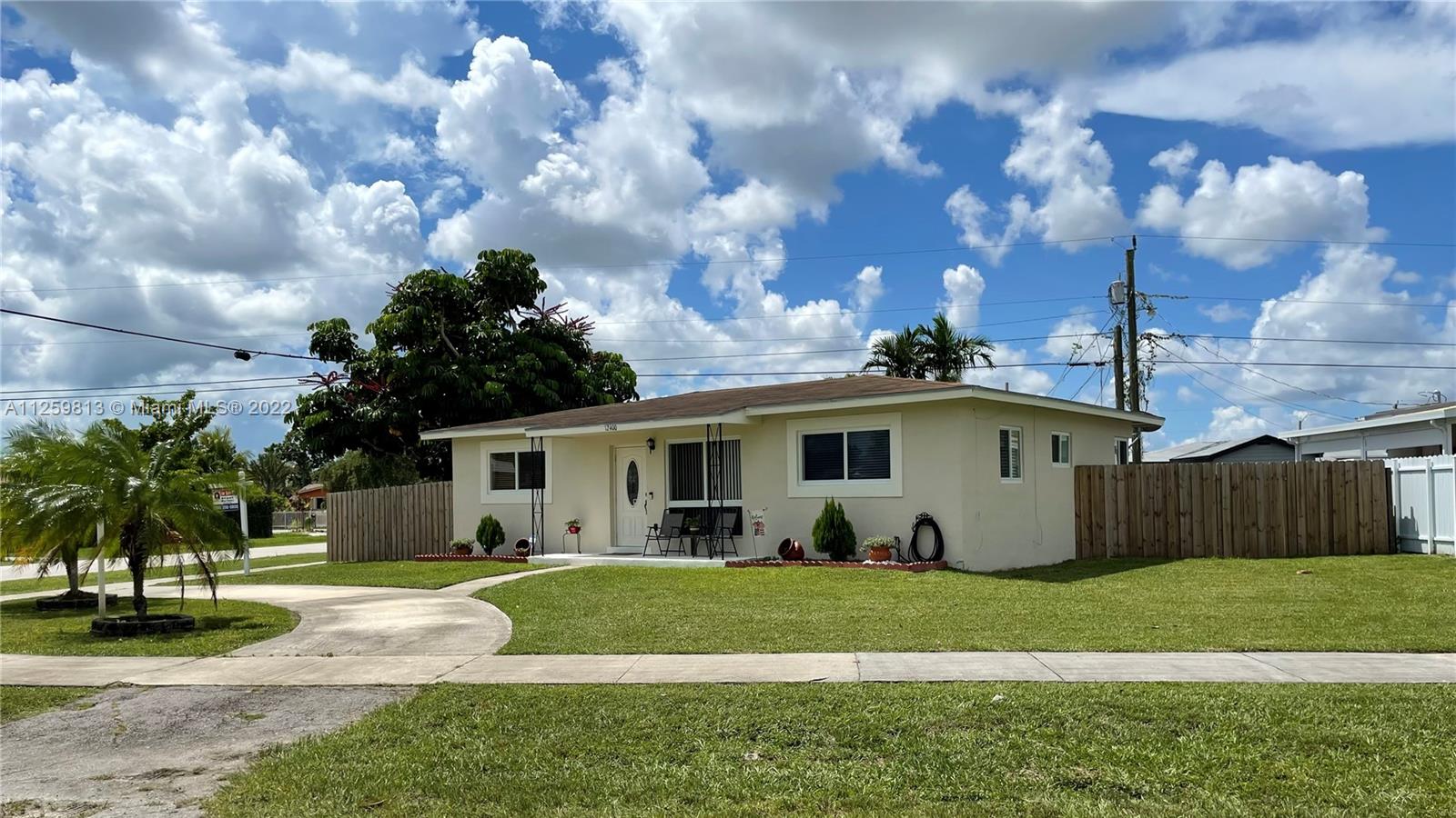 12400 SW 190th Terrace Miami FL 33177