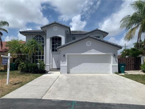 15343 SW 42nd Terrace Miami FL 33185