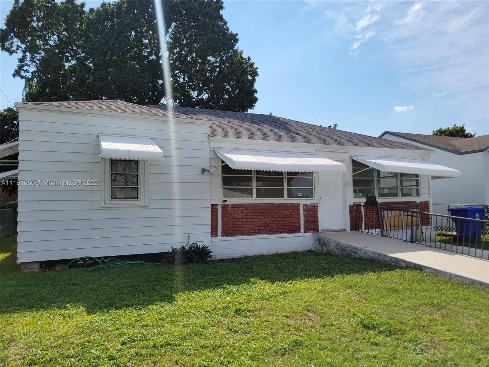 912 NW 64th Street Miami FL 33150
