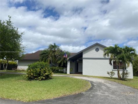 16121 SW 287th Street Homestead FL 33033