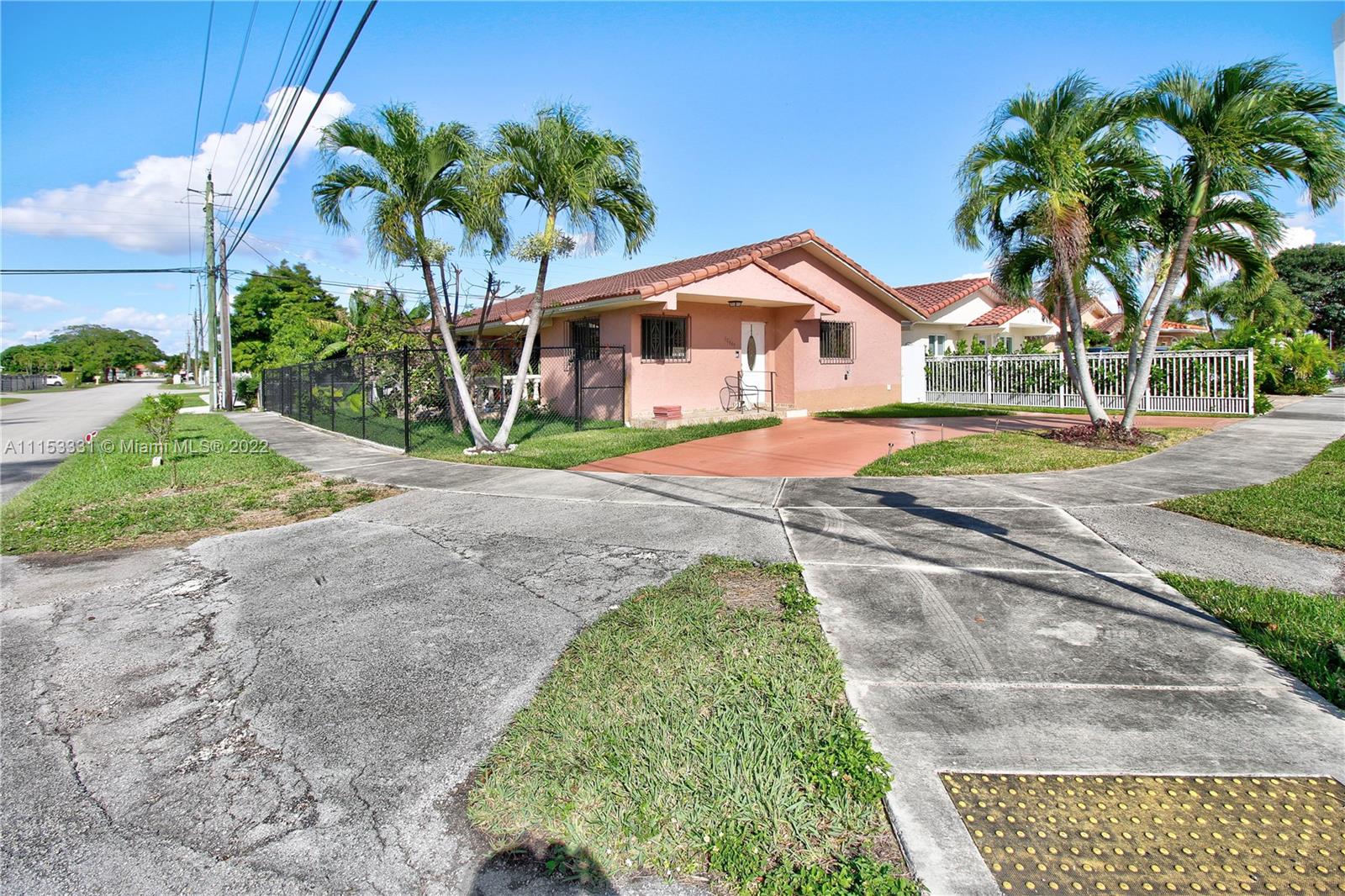 10445 SW 26th Terrace Miami FL 33165
