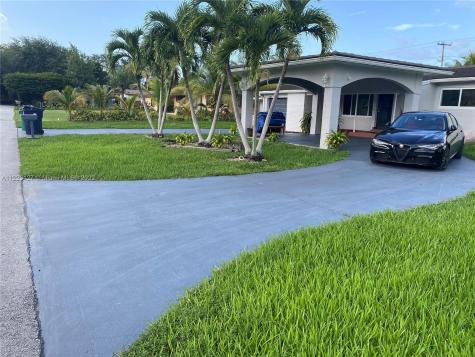11345 SW 109th Avenue Miami FL 33176
