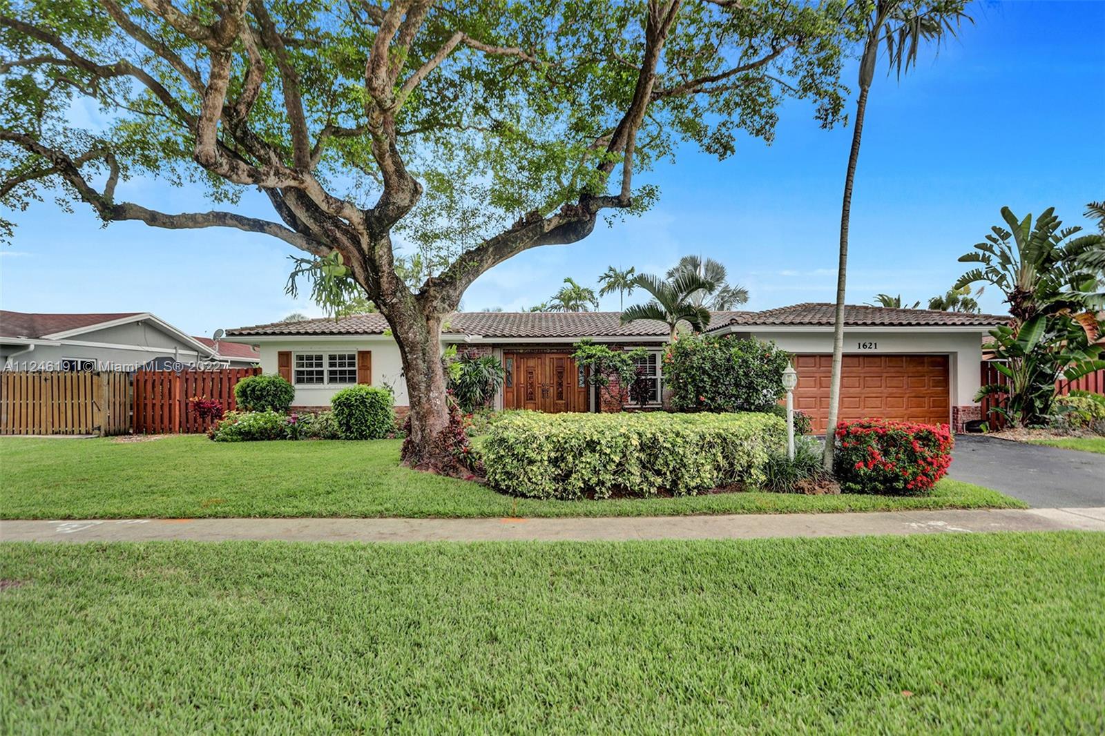 1621 SW 56th Avenue Plantation FL 33317