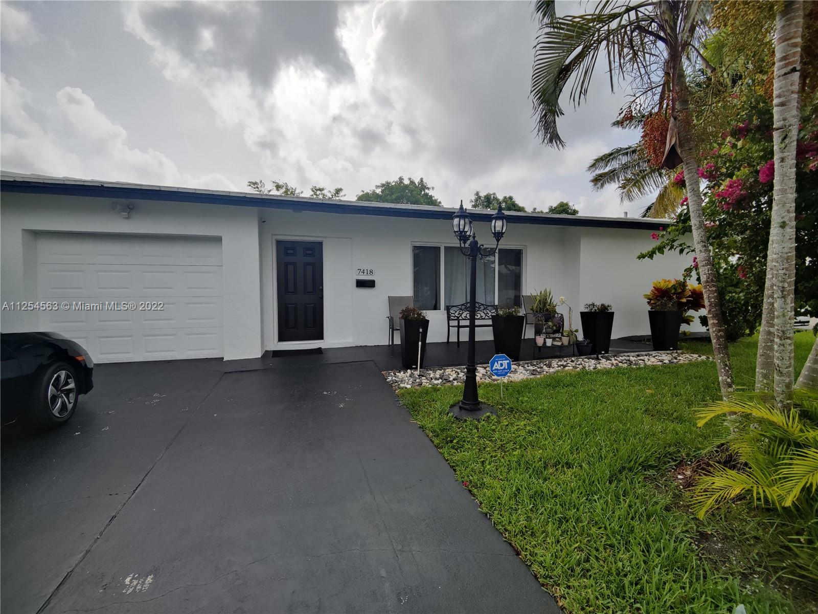 7418 NW 73rd Avenue Tamarac FL 33321