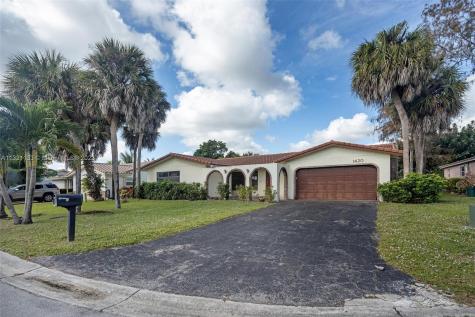 1420 NW 87th Terrace Coral Springs FL 33071