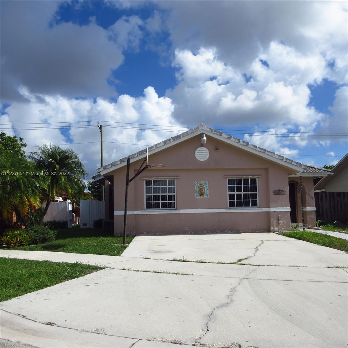 13284 SW 40th Terrace Miami FL 33175