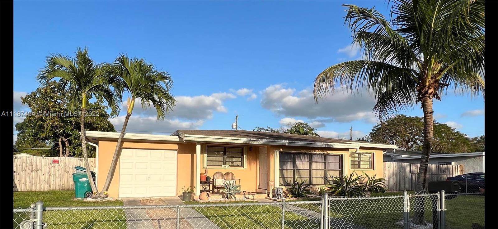 20625 Leeward Lane Cutler Bay FL 33189