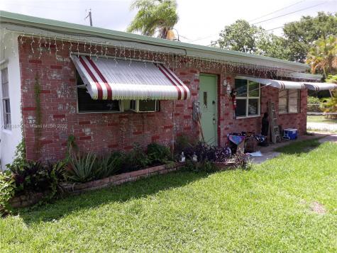400 S 62nd Avenue Hollywood FL 33023