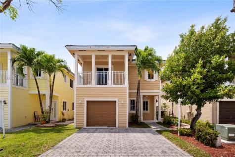 376 NE 35th Terrace Homestead FL 33033