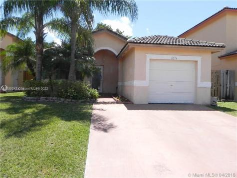 8774 SW 213th Terrace Cutler Bay FL 33189
