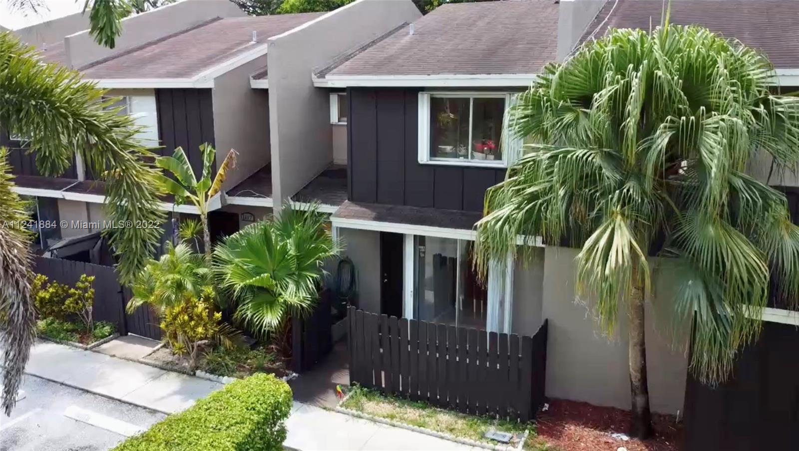 1115 Sussex Drive North Lauderdale FL 33068