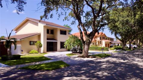7931 NW 169th Terrace Miami Lakes FL 33016