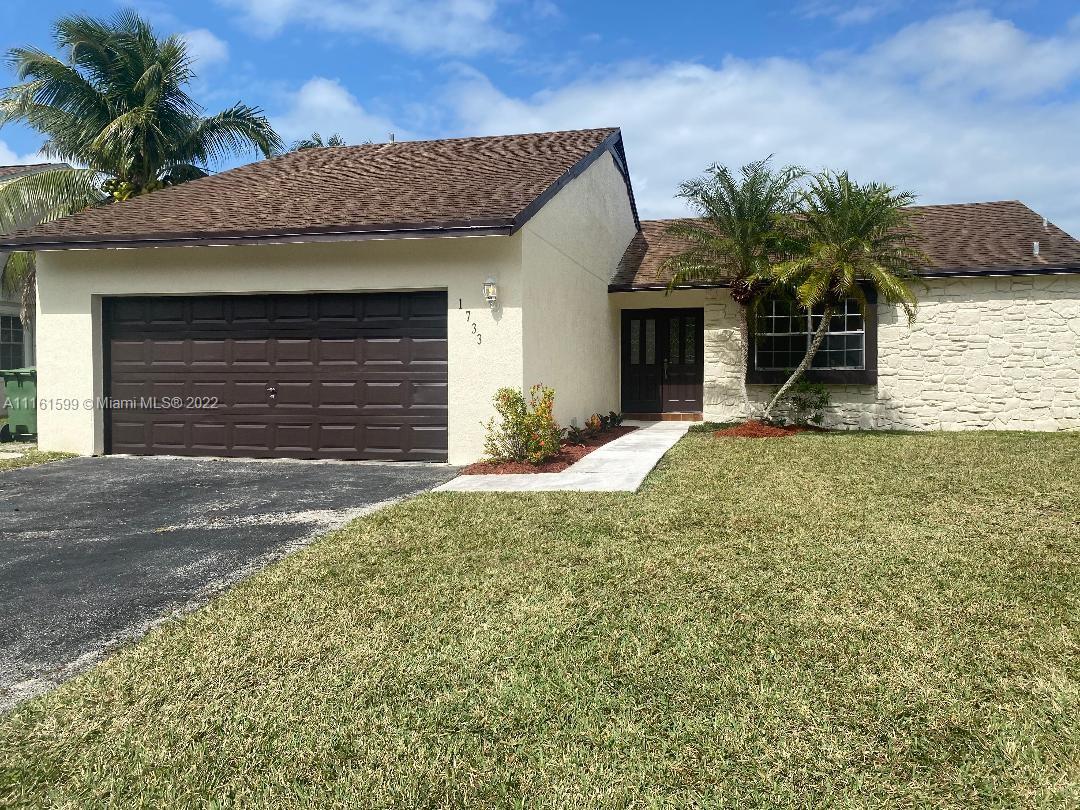 1733 S Goldeneye Lane Homestead FL 33035