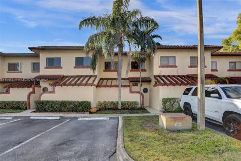 8834 NW 48th Street Sunrise FL 33351