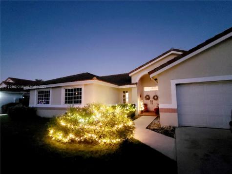 4251 SW 154th Place Miami FL 33185