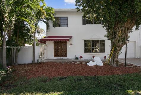 648 Kensington Place Wilton Manors FL 33305