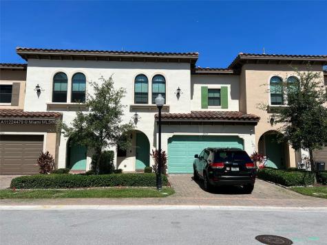 2967 NW 124th Way Sunrise FL 33323