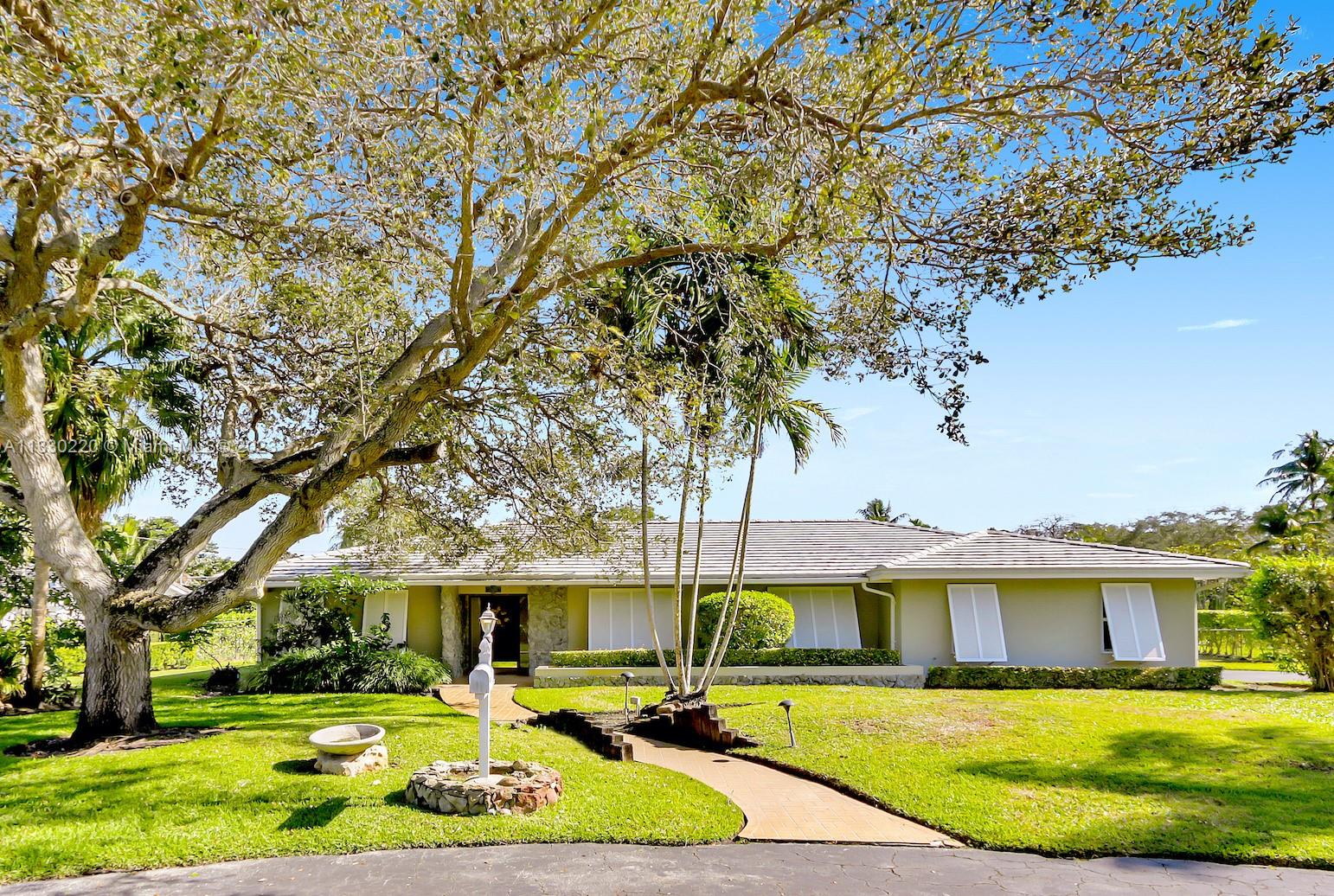 12995 SW 68th Avenue Pinecrest FL 33156