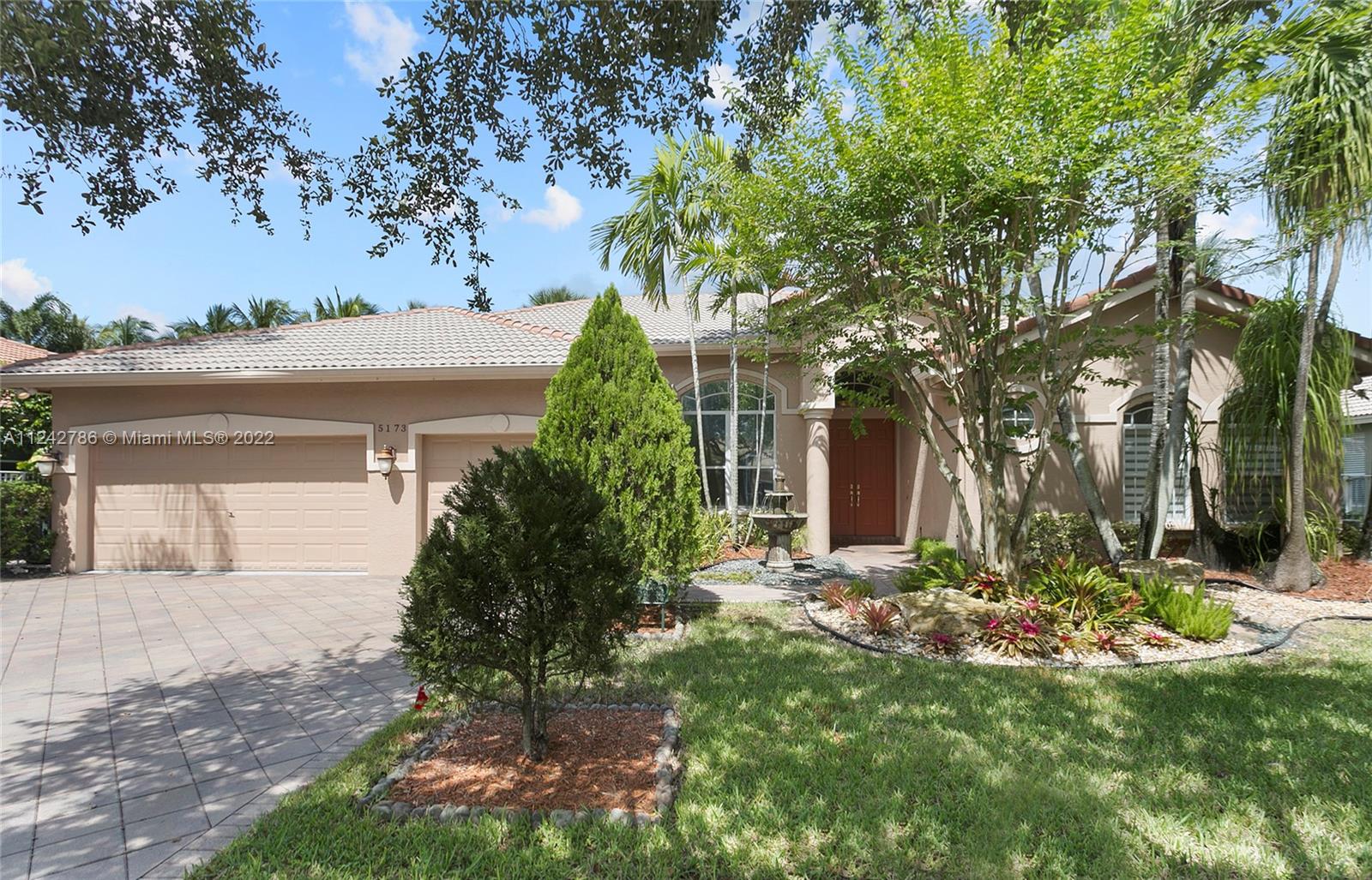 5173 Lakewood Drive Cooper City FL 33330