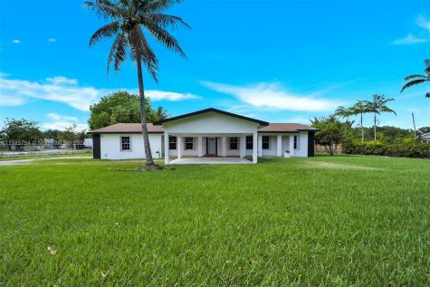 15500 SW 209th Avenue Miami FL 33187