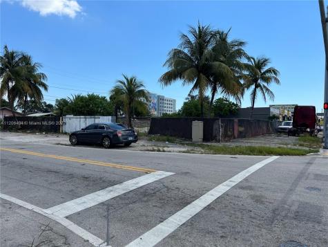 2845 NW 54th Street Miami FL 33142