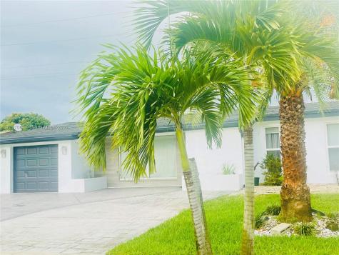 801 NW 92nd Avenue Pembroke Pines FL 33024