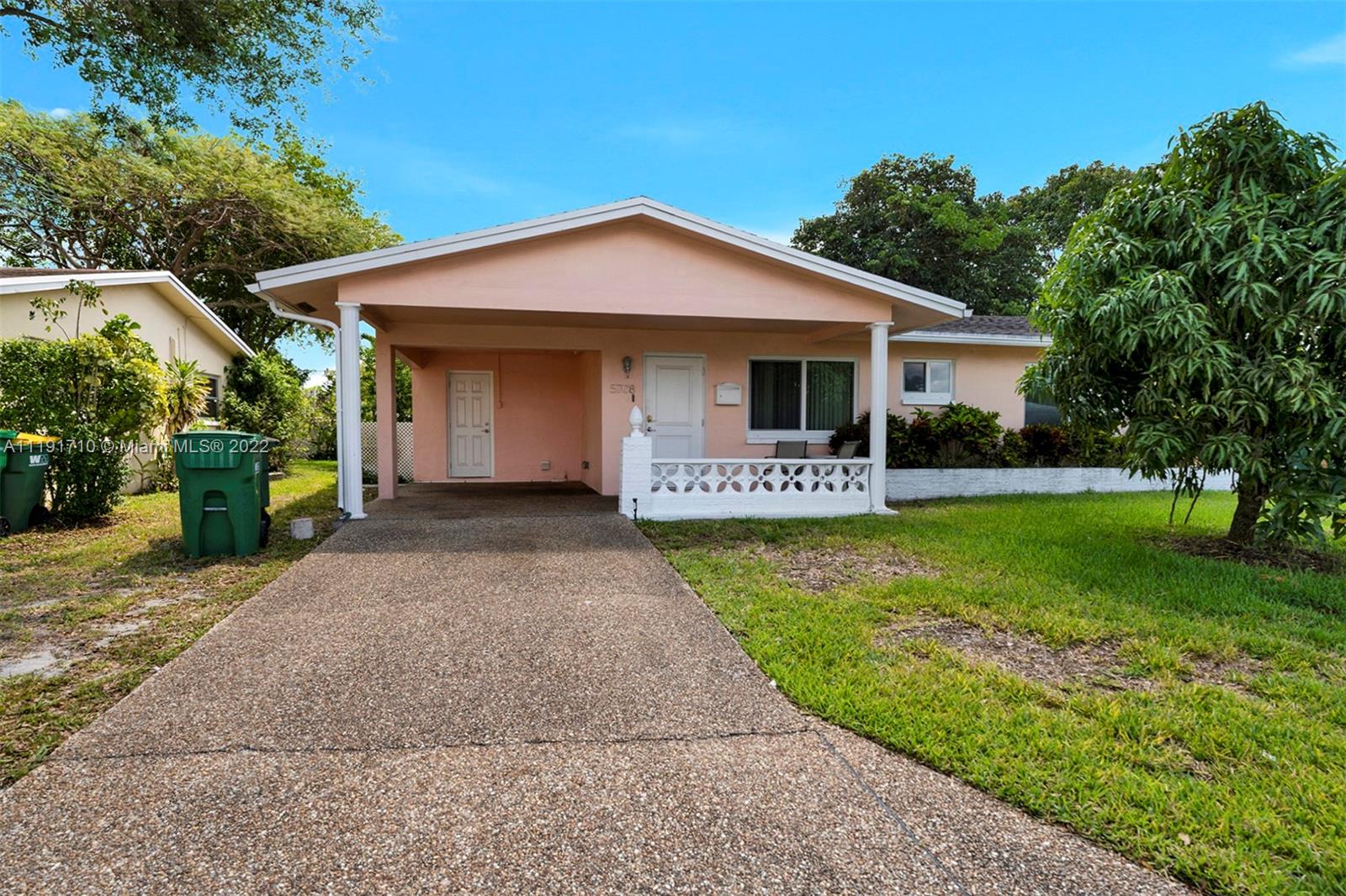 5708 NW 64th Terrace Tamarac FL 33321