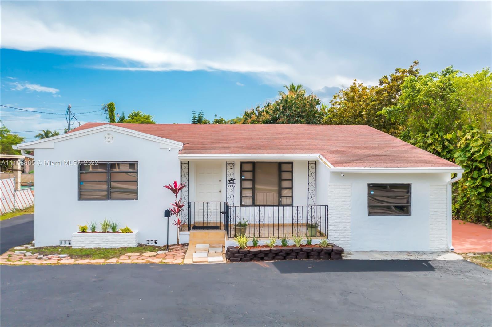 6280 Coral Way Miami FL 33155