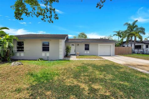 7800 SW 127th Drive Miami FL 33183