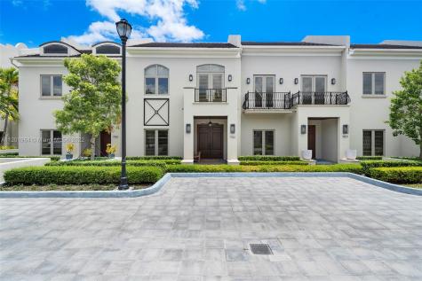 7561 SW 56th Court Miami FL 33143