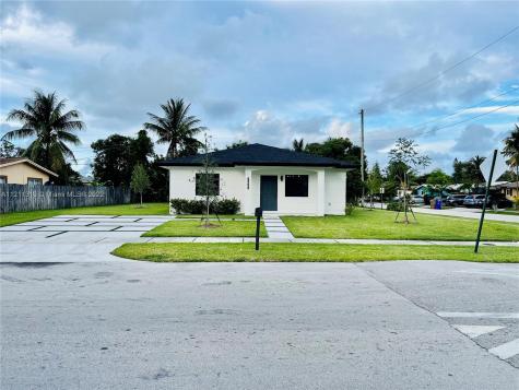 4000 NE 2nd Avenue Deerfield Beach FL 33064