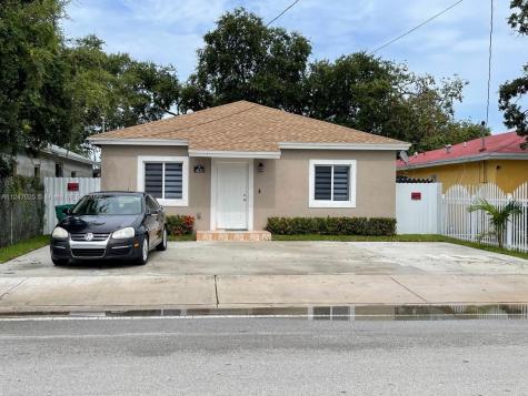 4223 NW 32nd Avenue Miami FL 33142