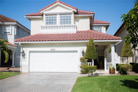 10315 NW 56th Terrace Doral FL 33178