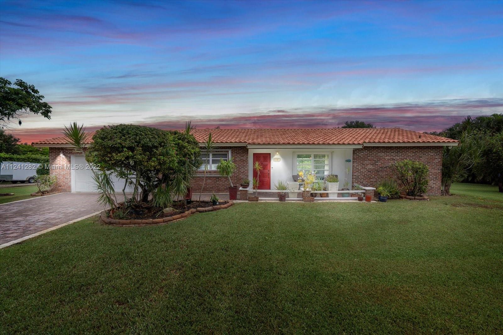 12411 SW 12th Street Davie FL 33325