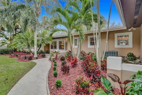 16301 SW 157th Avenue Miami FL 33187