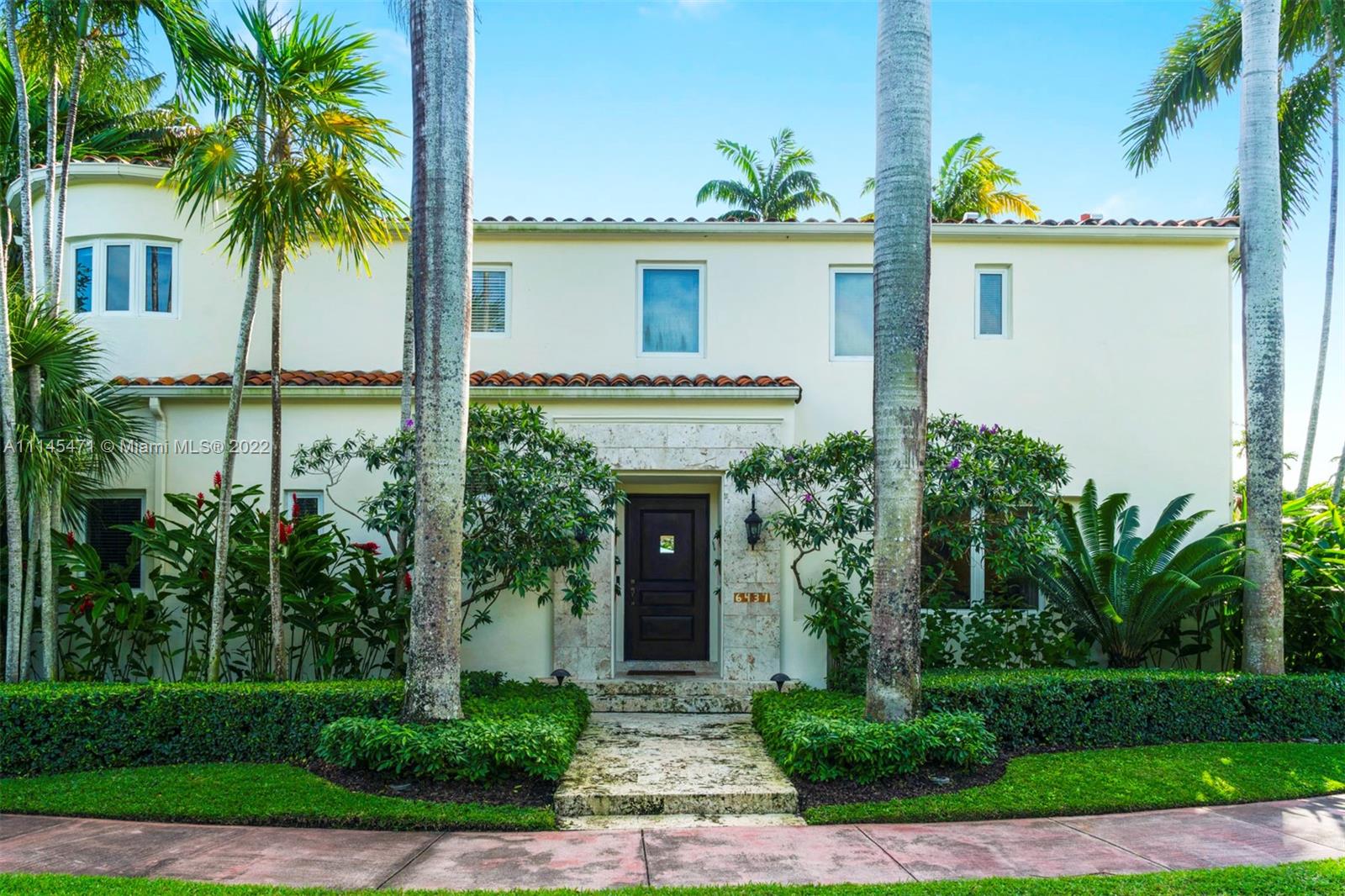 6437 N Bay Road Miami Beach FL 33141
